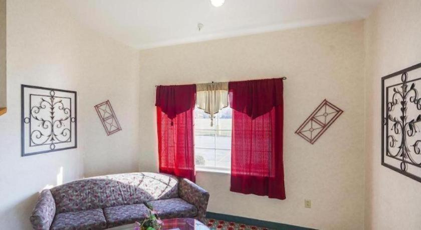 Hotel Markle In I-69 מראה חיצוני תמונה